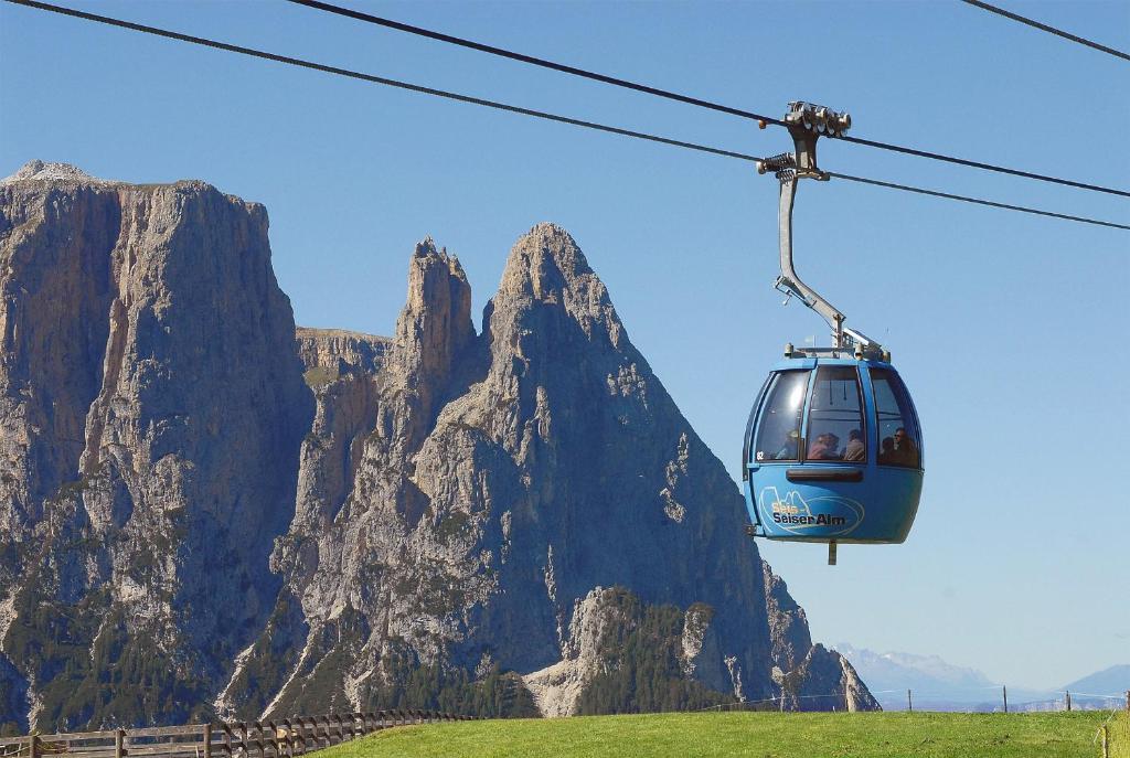 Piccolo Hotel Sciliar Alpe Di Siusi Bagian luar foto