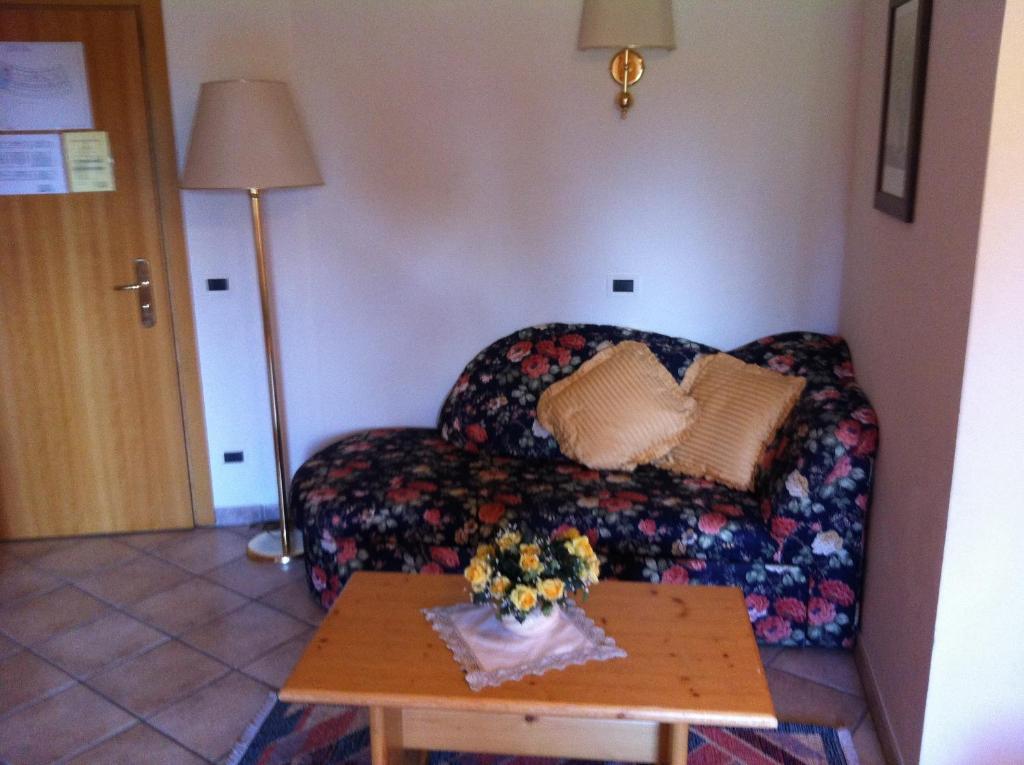 Piccolo Hotel Sciliar Alpe Di Siusi Bagian luar foto