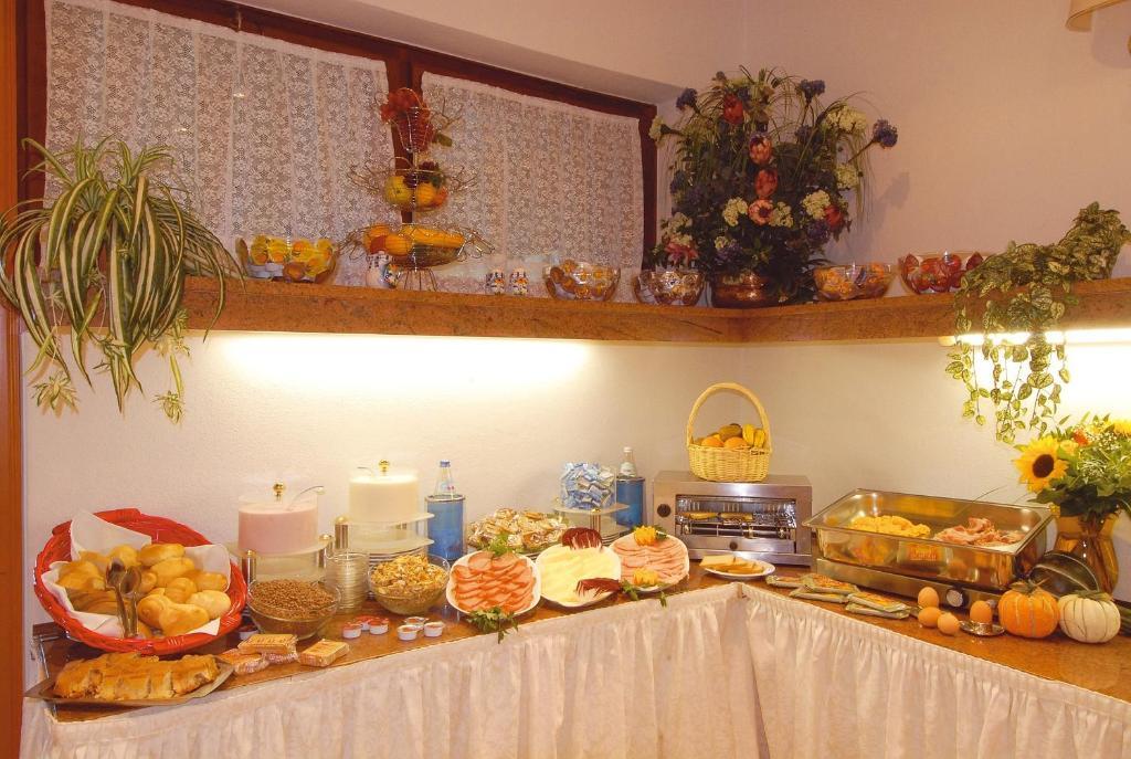 Piccolo Hotel Sciliar Alpe Di Siusi Bagian luar foto