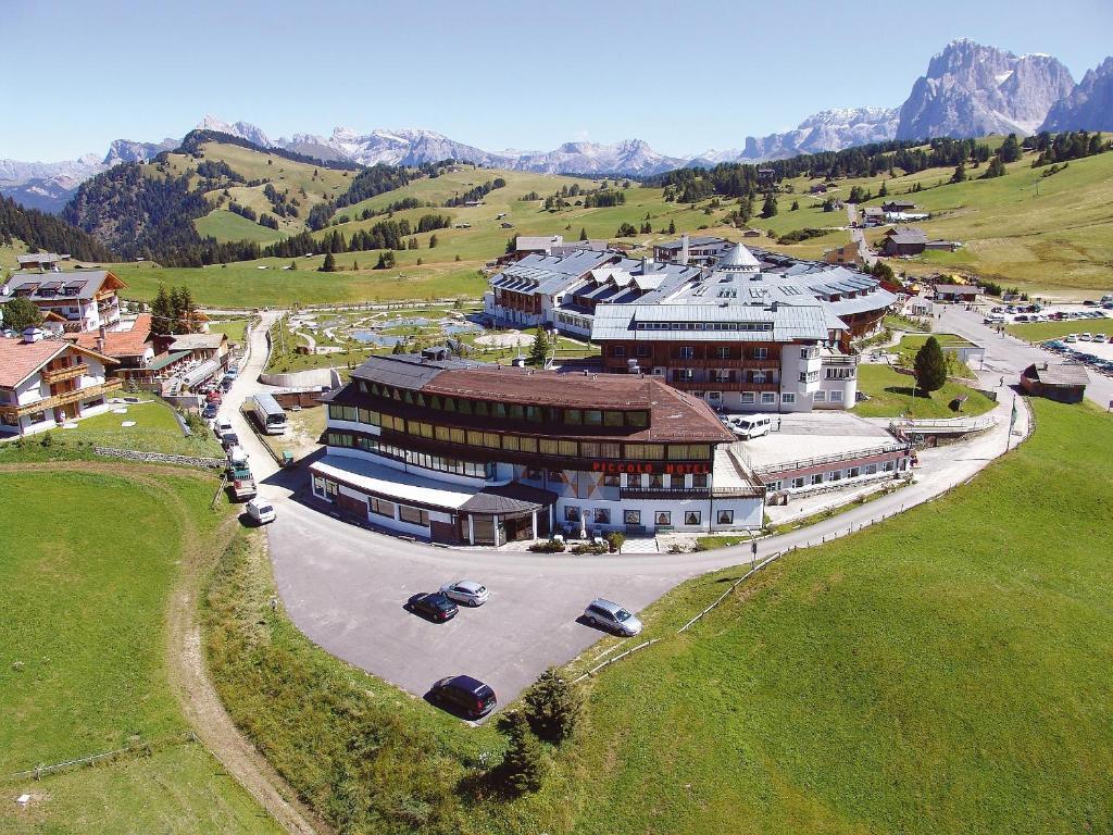 Piccolo Hotel Sciliar Alpe Di Siusi Bagian luar foto